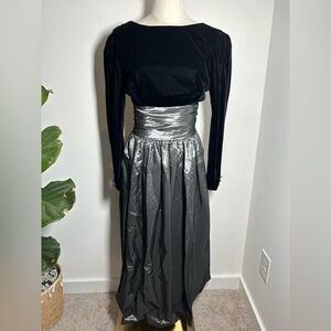 VTG 80s COURTENAY Velvet Taffeta Traditional Holiday Maxi Dress